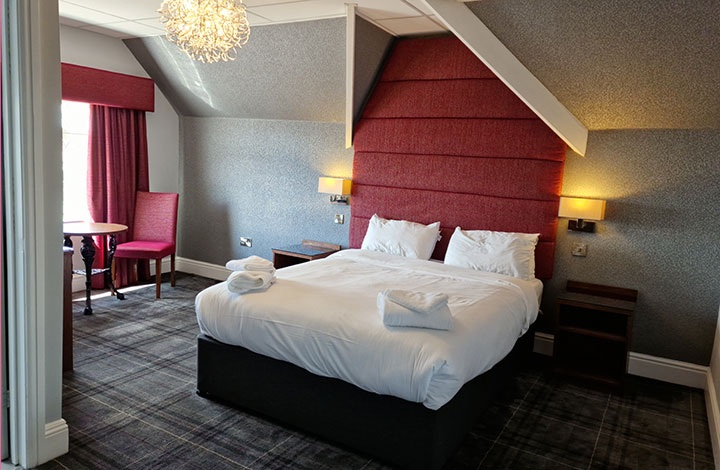 Deluxe Double bedroom picture